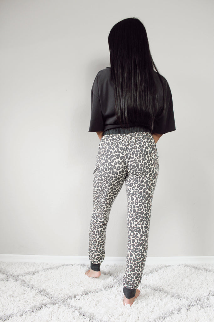 Aimee Leopard Jogger
