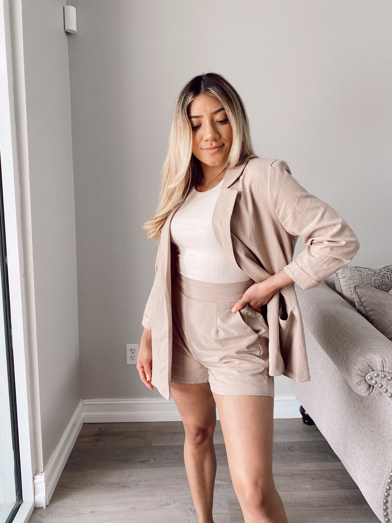 She Means Business Set