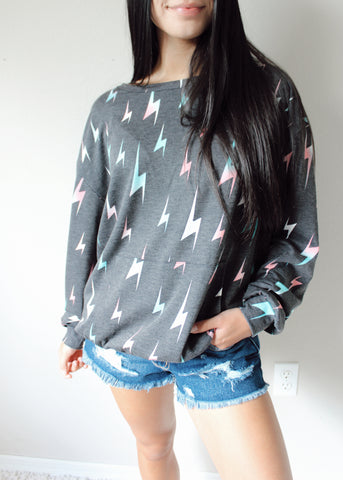 Can't Be Tamed Pullover