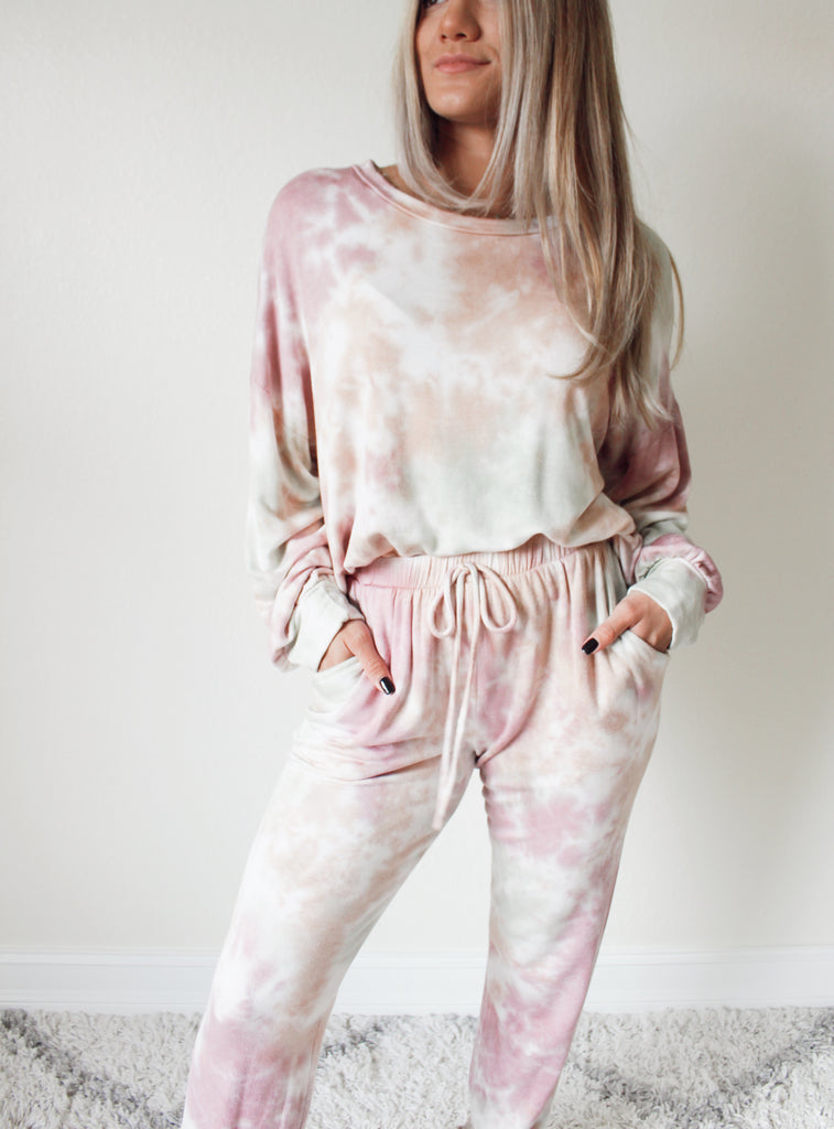 Good Energy Pullover