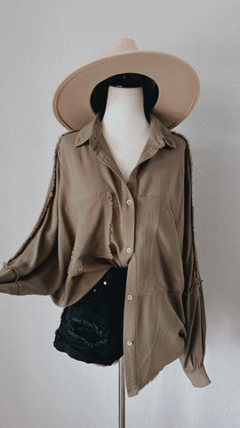 Keep It Easy Button Up - Taupe